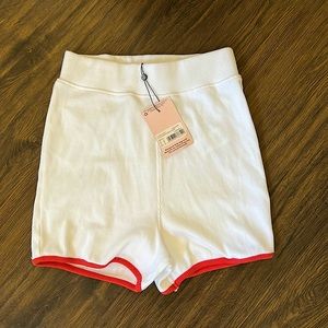 High waist booty shorts